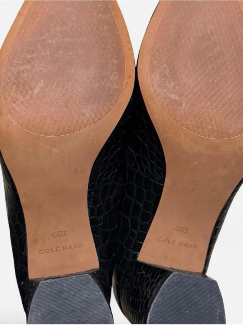 Cole Haan | Black Crocodile Embossed Leather | Size 6.5
